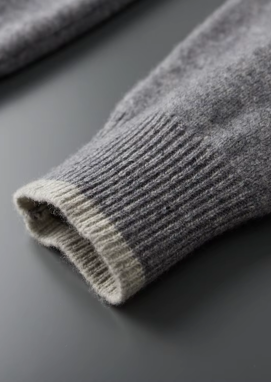 Two-Tone Merino Wool Set