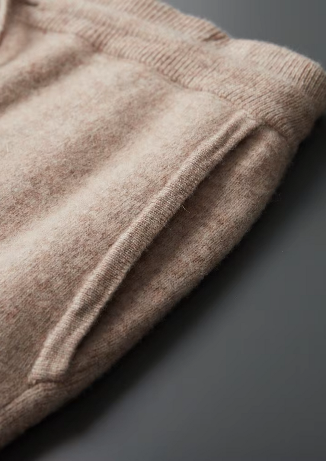 Pure Extra-Fine Merino Wool Suitcase